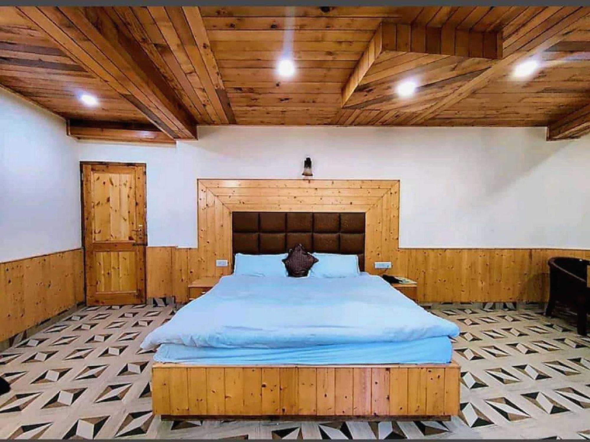 Hotel O Antriksh Cottage Manāli Exterior foto